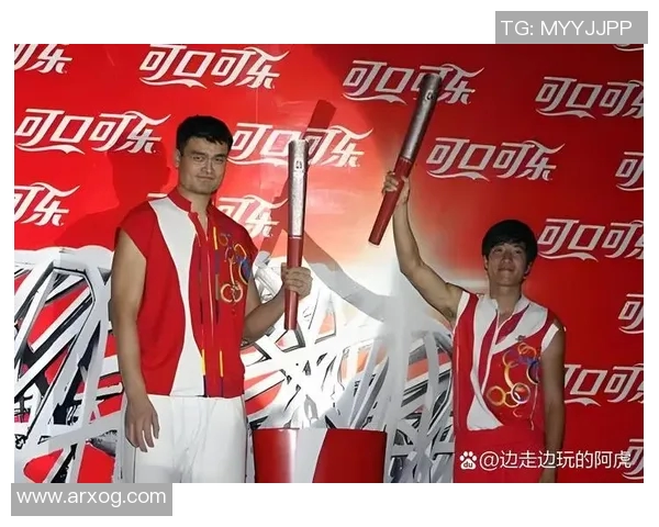 姚明入选篮球名人堂,感谢家人和球迷的支持 姚明入选篮球名人堂,感谢家人和球迷的支持