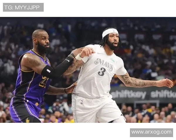 尼克斯队主场大胜湖人,安东尼-戴维斯遭逆转关键时刻被遗忘 尼克斯队主场大胜湖人,安东尼-戴维斯遭逆转关键时刻被遗忘